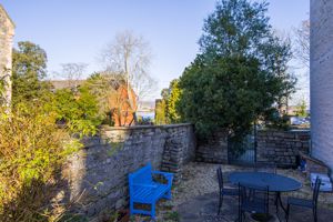 Photo 33- click for photo gallery